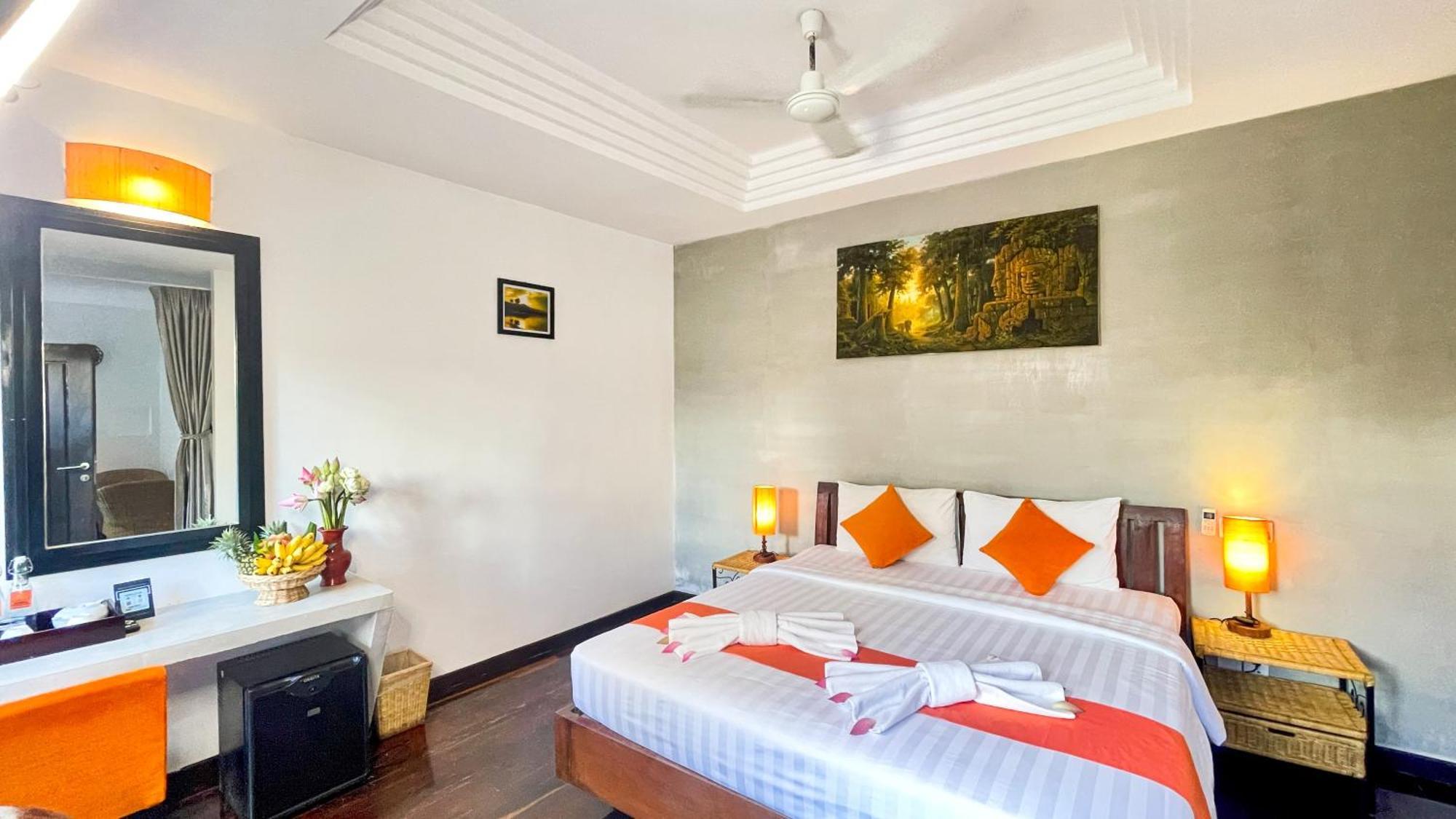 Отель Boutique Indochine D'Angkor Сиемрип Номер фото